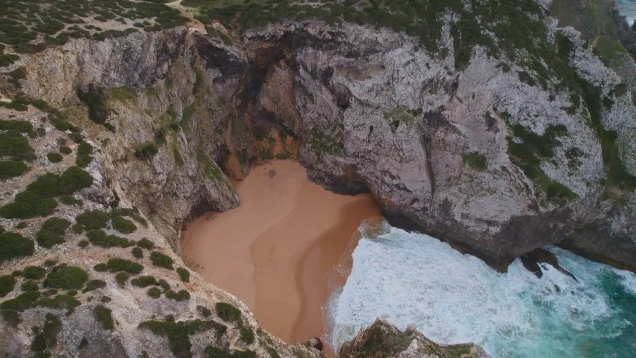 The Atlantic meeting the wild coast of Portugal